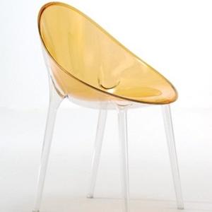 Chaise de M. Impossible de Kartell